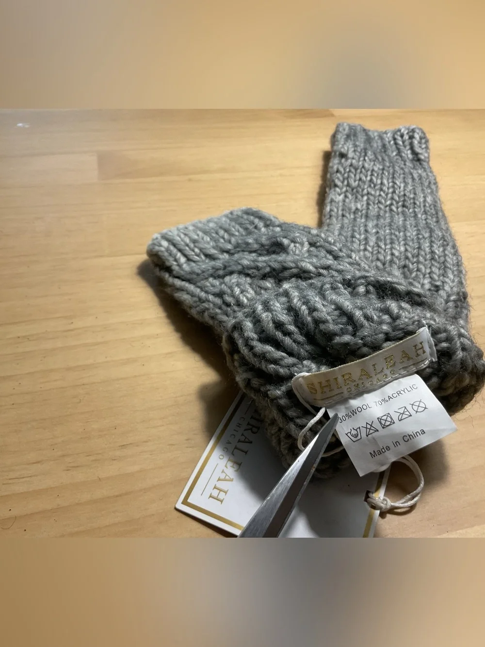 Shiraleah Morgan Fingerless Heather Gray Cable Knit Gloves
